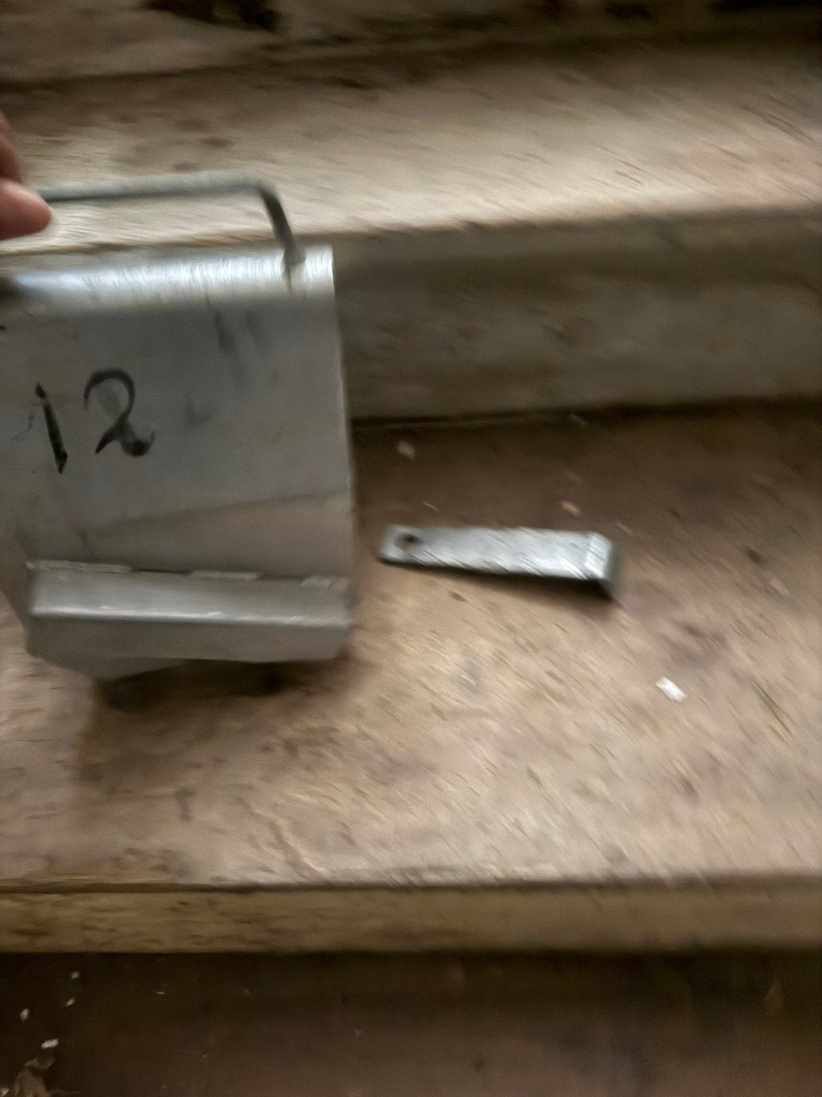 2 dissel sloten voor aanhanger, Ophalen, Zo goed als nieuw