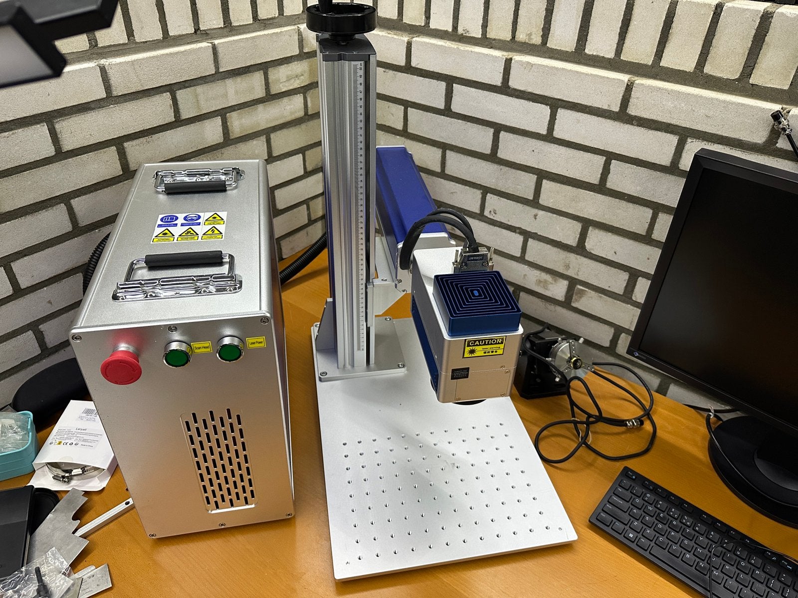 Fiber laser graveer machine, Ophalen of Verzenden, Zo goed als nieuw