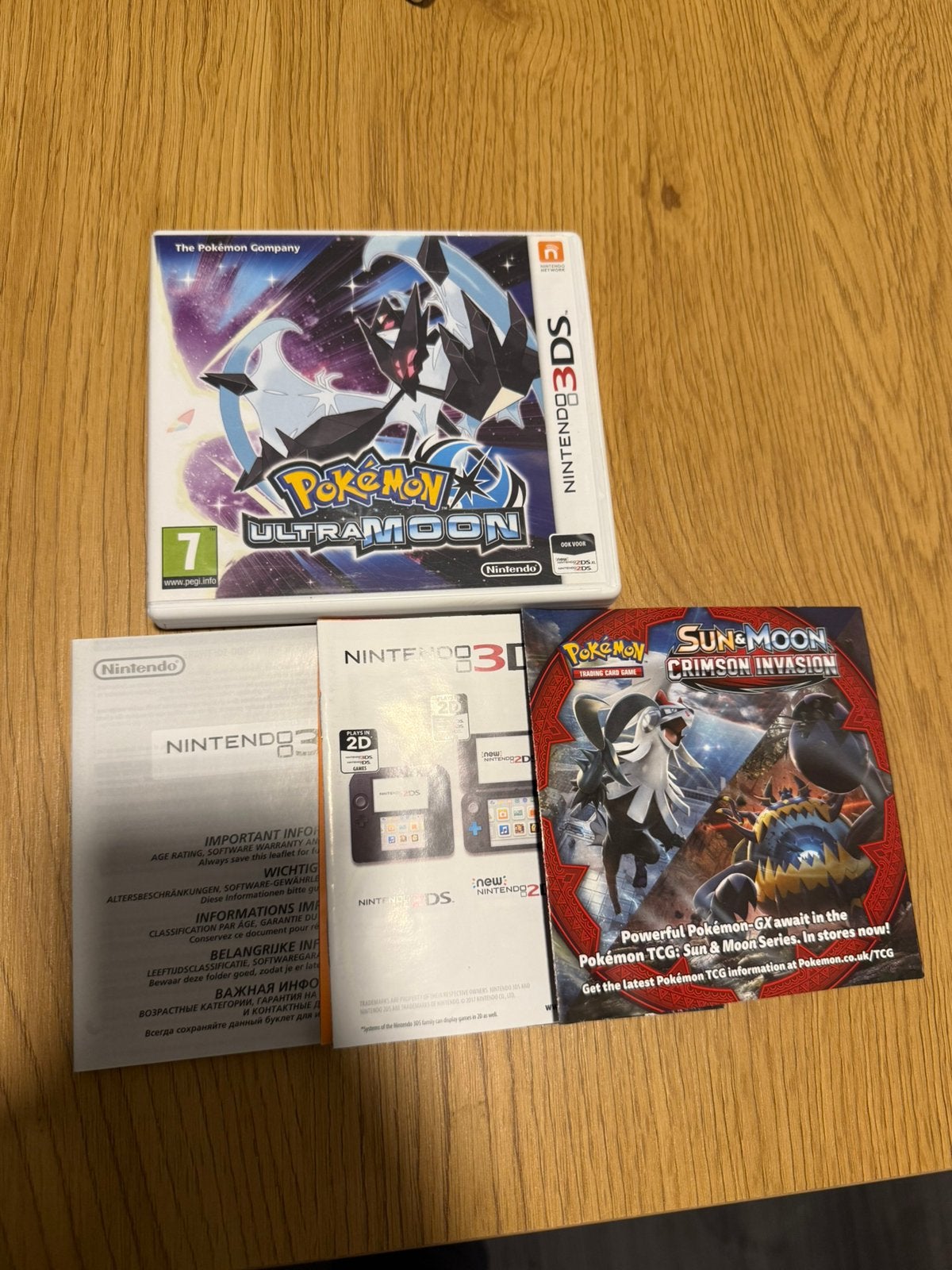 Pokemon ultramoon doosje en folders - geen spel, Spelcomputers en Games, Avontuur en Actie, 1 speler, Ophalen of Verzenden, Zo goed als nieuw