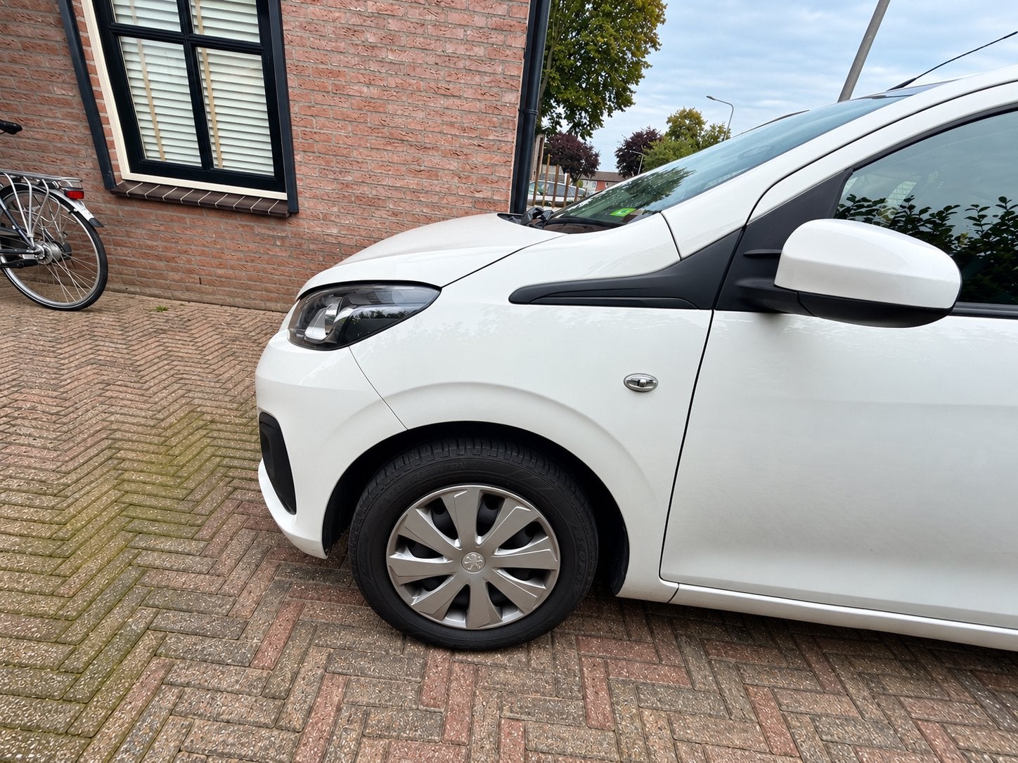 Peugeot 108 1.0 12V E-vti 51KW 5DR 2018 Wit, Auto's, Voorwielaandrijving, 4 stoelen, Wit, Origineel Nederlands