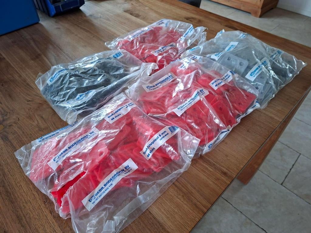 Nieuwe zonder sleuf drukplaten/ stelplaten in verpakking!, Ophalen of Verzenden, Gebruikt, Minder dan 50 mm