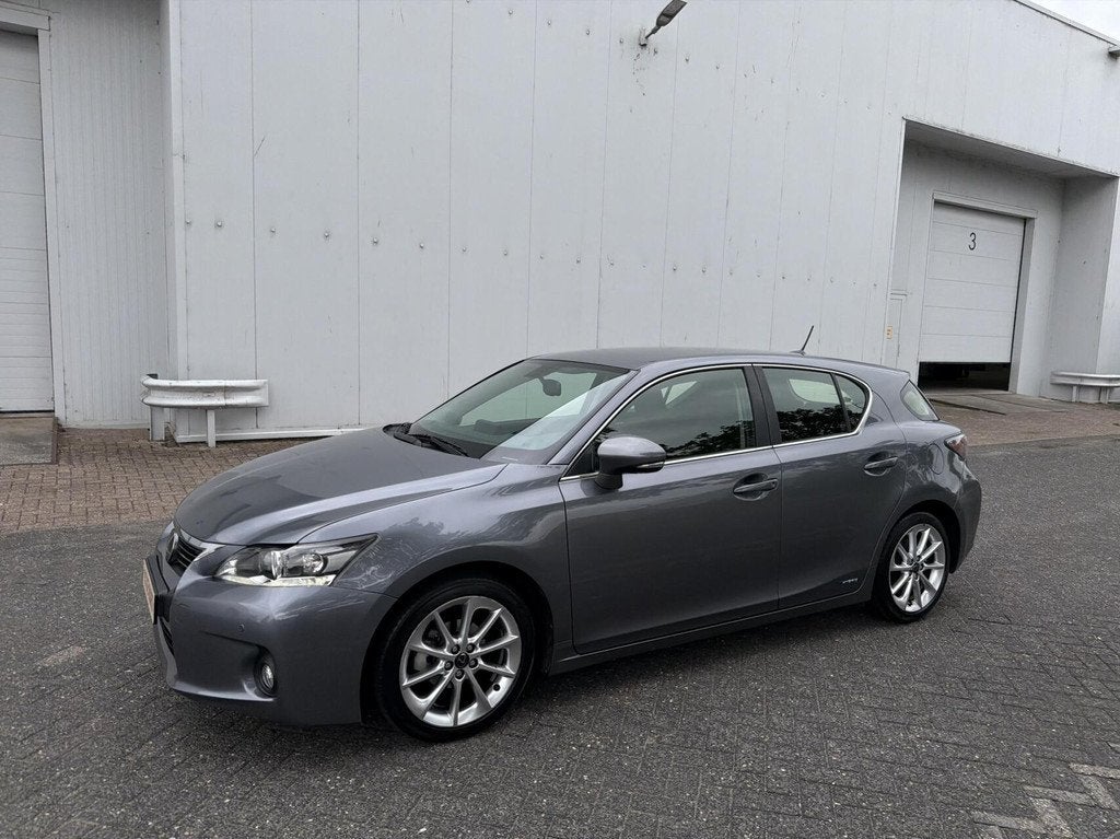 Lexus CT 200h Business Line Pro - NAVI/CLIMA/PDC/CAMERA/NAP, Auto's, Lexus, Euro 5, Gebruikt, 4 cilinders, Origineel Nederlands