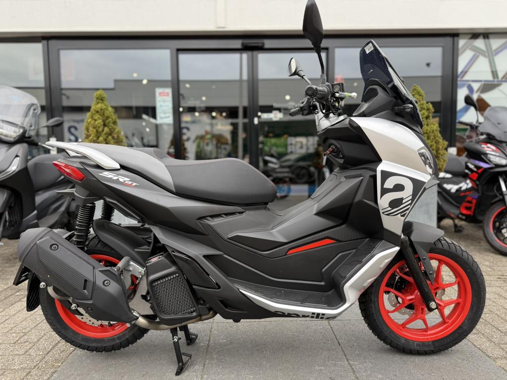 Aprilia SR GT Sport 125cc actie, Niet ingevuld, Scooter, Bedrijf, Niet ingevuld