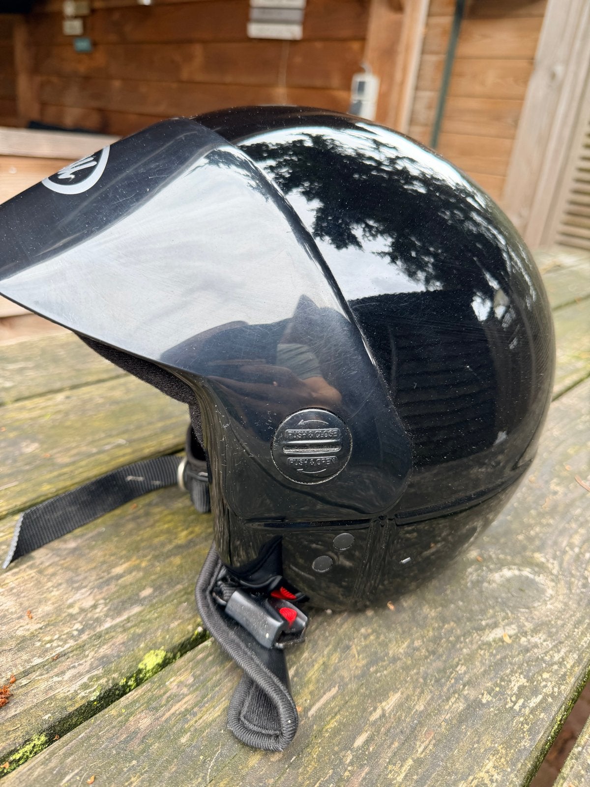 Zwarte Nau scooterhelm, maat S, Fietsen en Brommers, Brommerhelmen, Ophalen of Verzenden, Gebruikt, Small