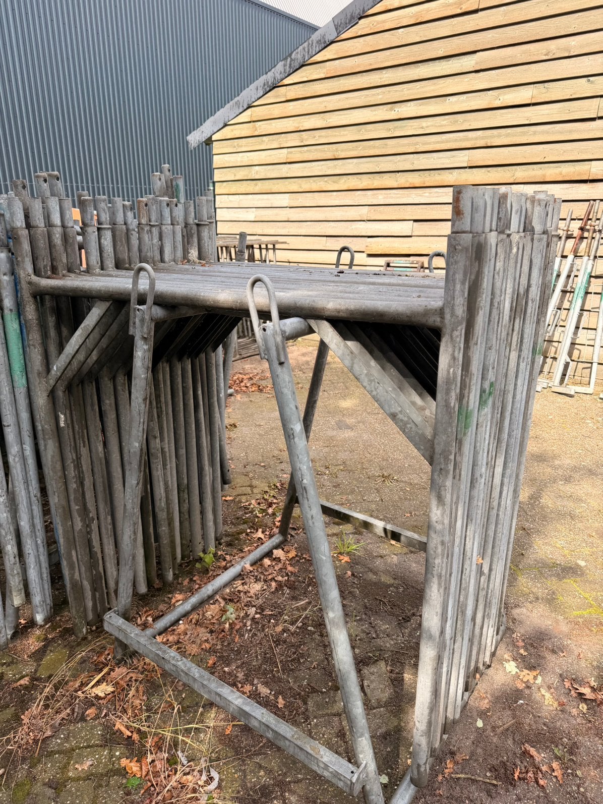 Steigerbokken 160 x 134 cm (39 stuks), Doe-het-zelf en Verbouw, Steigers, Zo goed als nieuw, Gevelsteiger, 5 meter of hoger, Ophalen