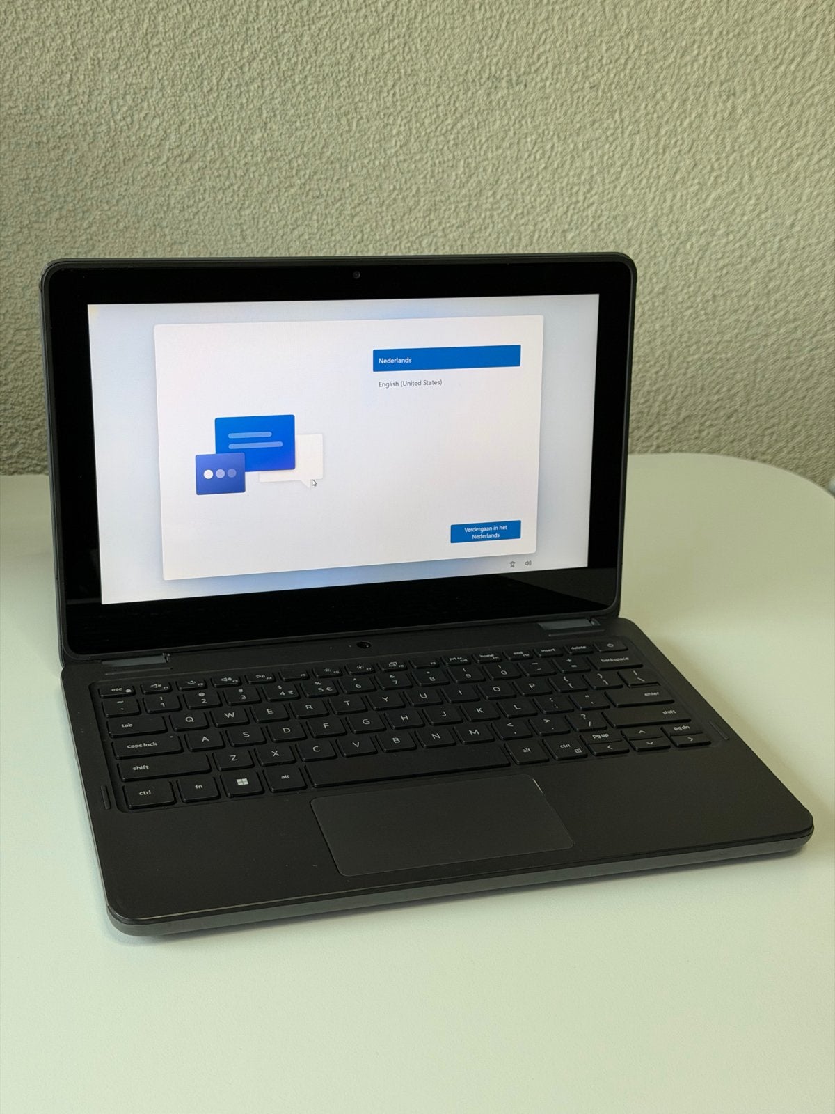 Dell Latitude 3120 - 8GB RAM / 128GB SSD - Windows 11 Pro, Computers en Software, Gebruikt, Met videokaart, Qwerty, 8 GB