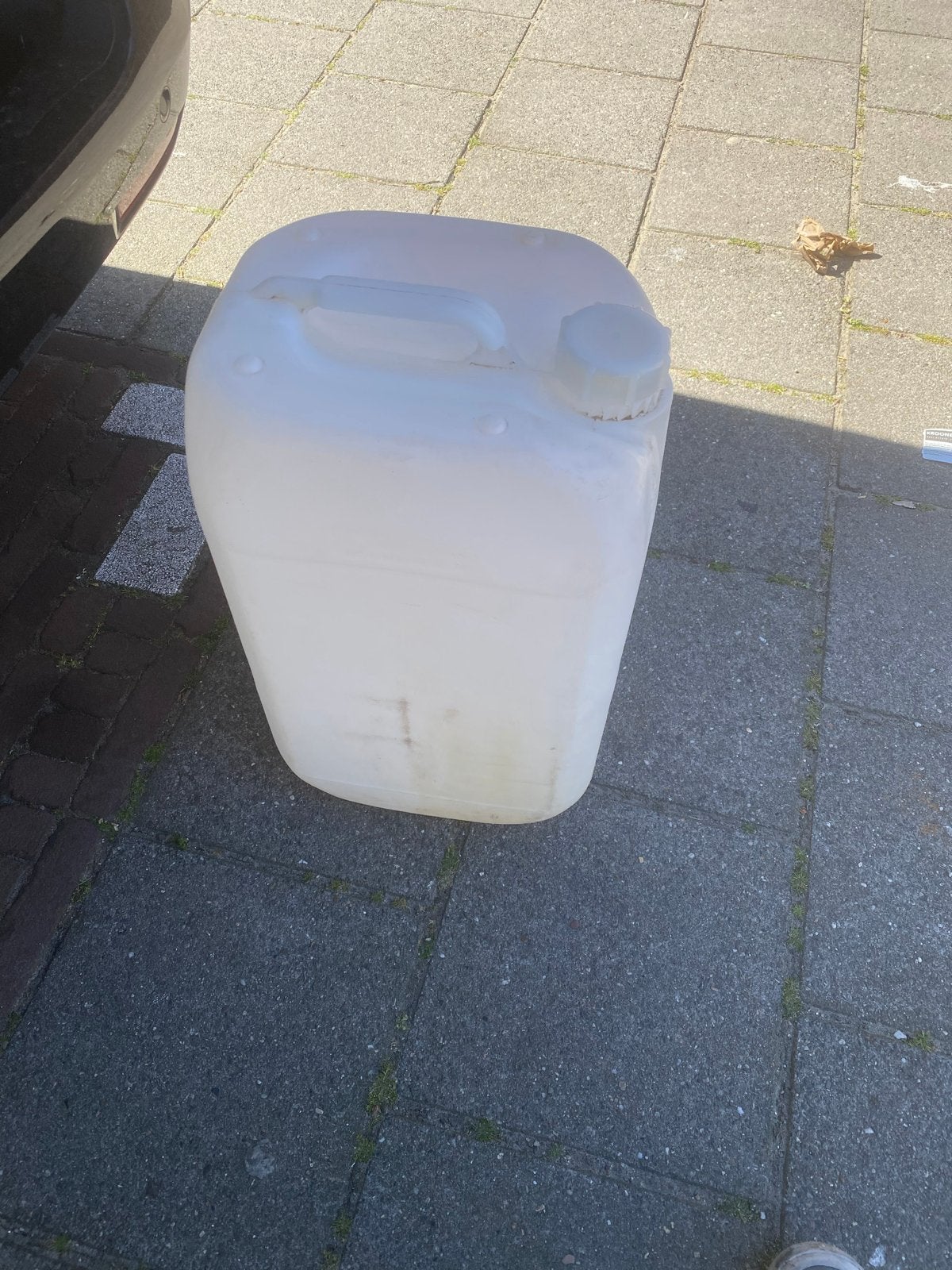Jerrycan 25L, Tuin en Terras, Minder dan 75 liter, Ophalen of Verzenden, Zo goed als nieuw, Kunststof