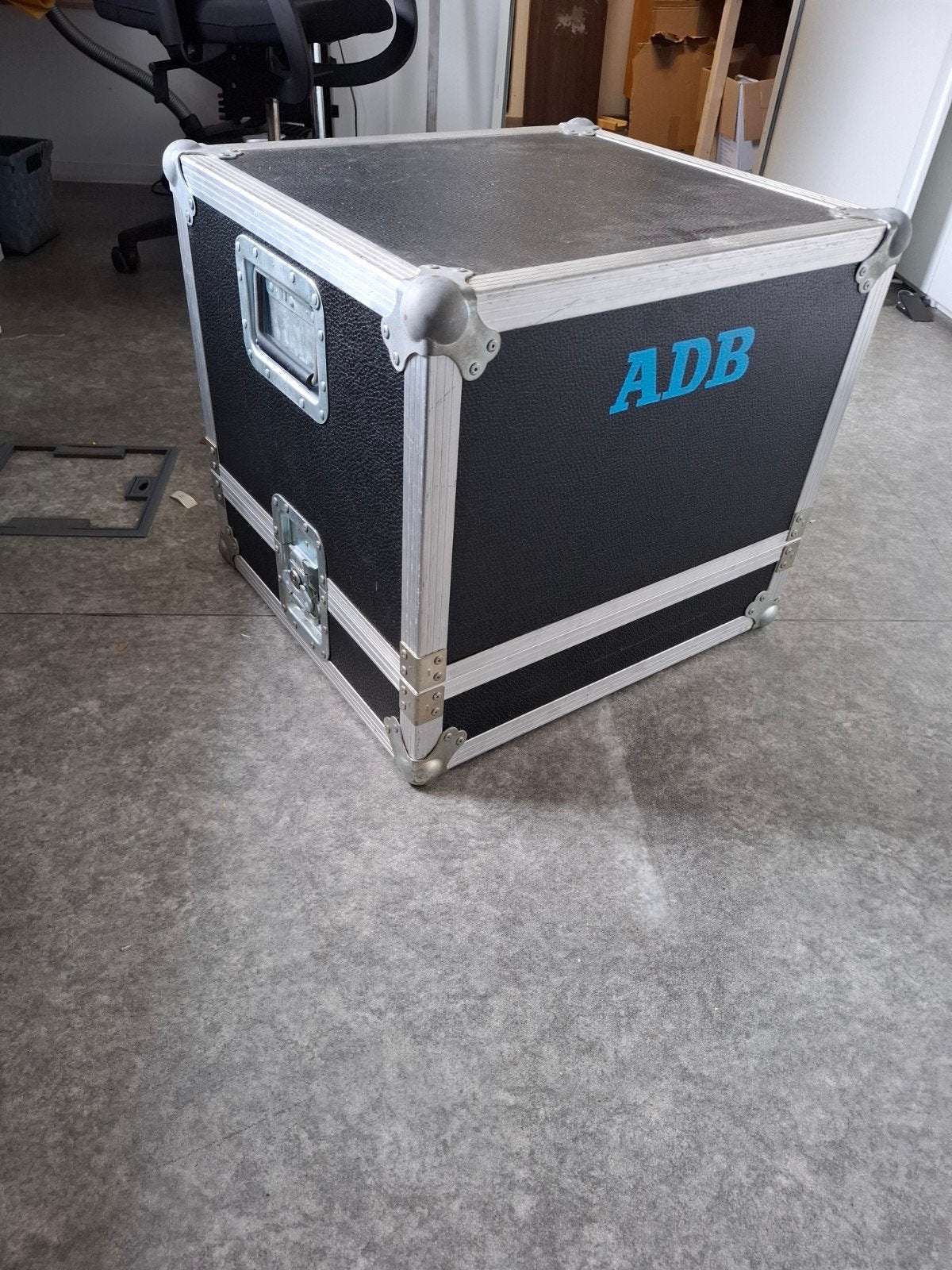 Flightcase ADB - Robuuste Kist voor Apparatuur, Muziek en Instrumenten, Ophalen of Verzenden, Gebruikt, Overige instrumenten, Flightcase