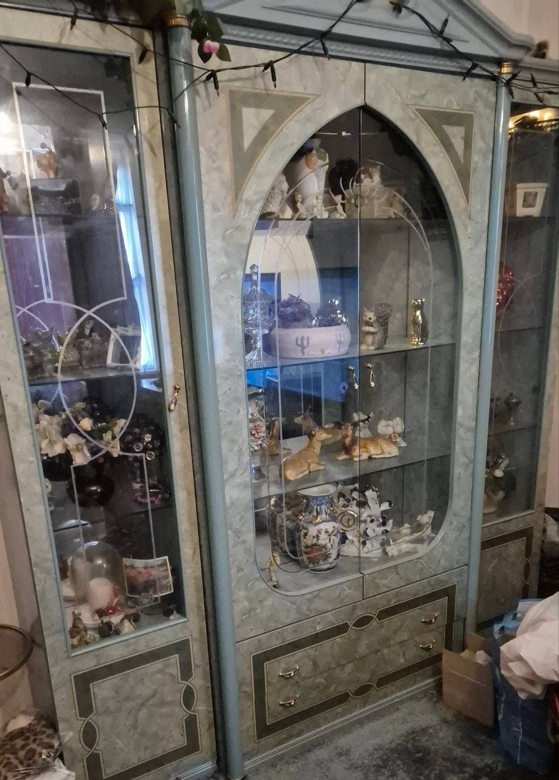 Gratis Vitrine Kast 3 delig marmerlook, Ophalen