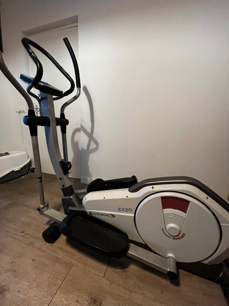 Gratis crosstrainer CardioStrong EX20 – defect, Ophalen, Gebruikt, Crosstrainer, Metaal