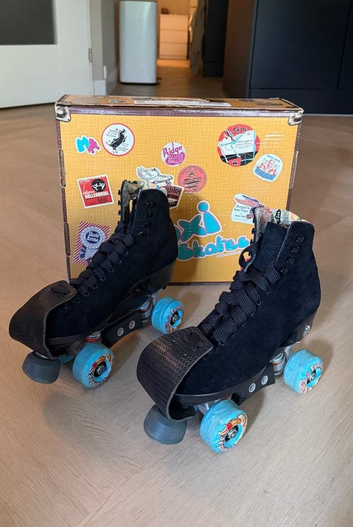 Moxi rollerskates zwart, Ophalen of Verzenden, Zo goed als nieuw, Dames