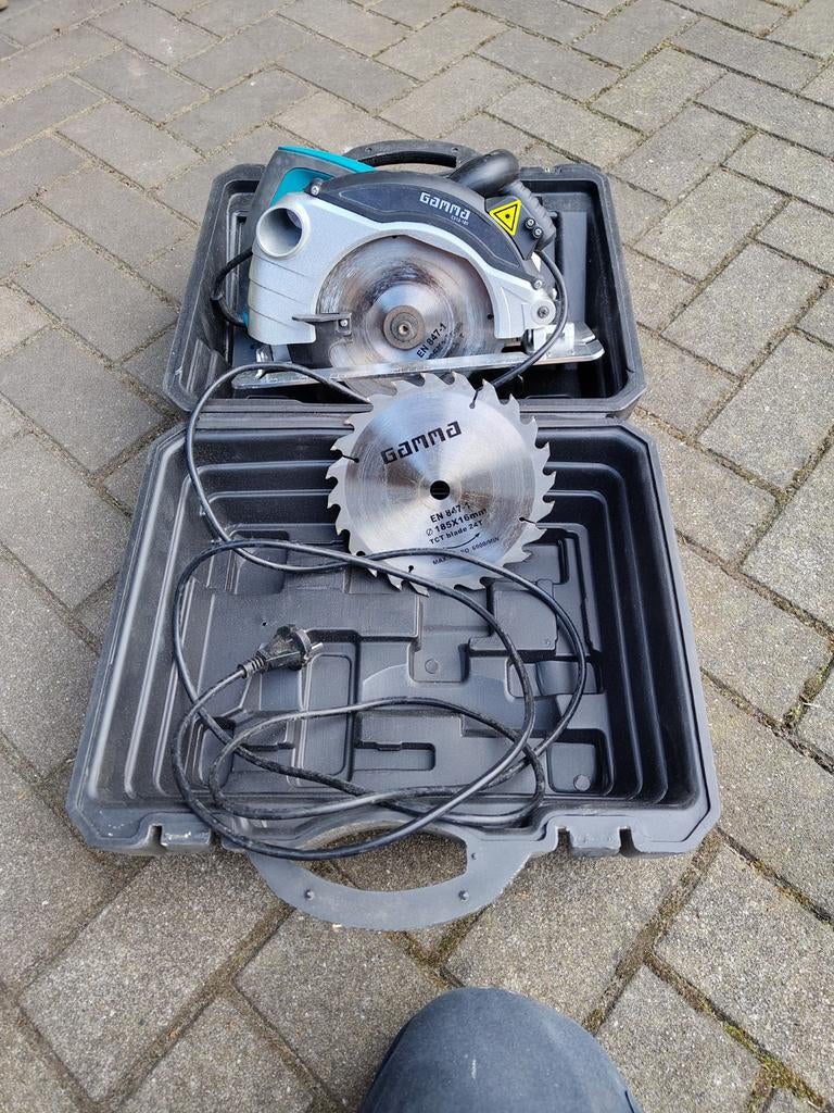 Gamma Cirkelzaag in koffer - Zo goed als nieuw, Ophalen, Cirkelzaag, 600 tot 1200 watt, Zo goed als nieuw