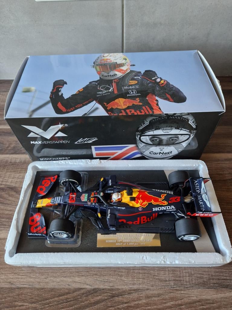 Max verstappen RB16 winnaar 70 anniversary 2020 schaal 1/18, Verzenden, Zo goed als nieuw, Formule 1