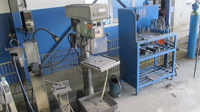 kolomboormachine Alzmetall, Gebruikt, Niet ingevuld, Kolomboormachine, Niet ingevuld