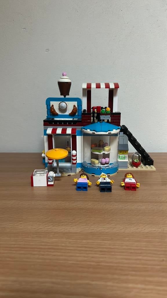 Lego set ijssalon 31077, Lego, Nieuw, Ophalen of Verzenden, Compleet
