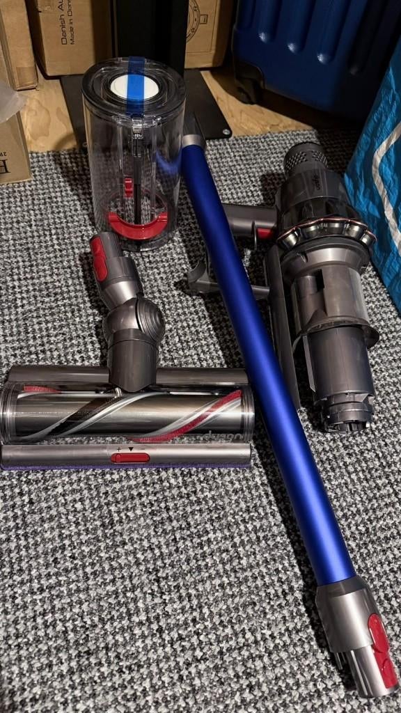 Dyson V11 Absolute ongebruikt nieuwe Lees!, Ophalen, Nieuw, Reservoir