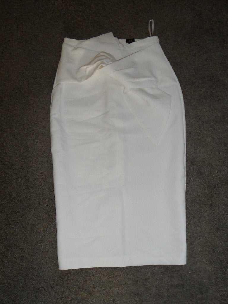 Nette, sportieve witte rok van River Island, Ophalen of Verzenden, Zo goed als nieuw, Maat 34 (XS) of kleiner, Boven de knie