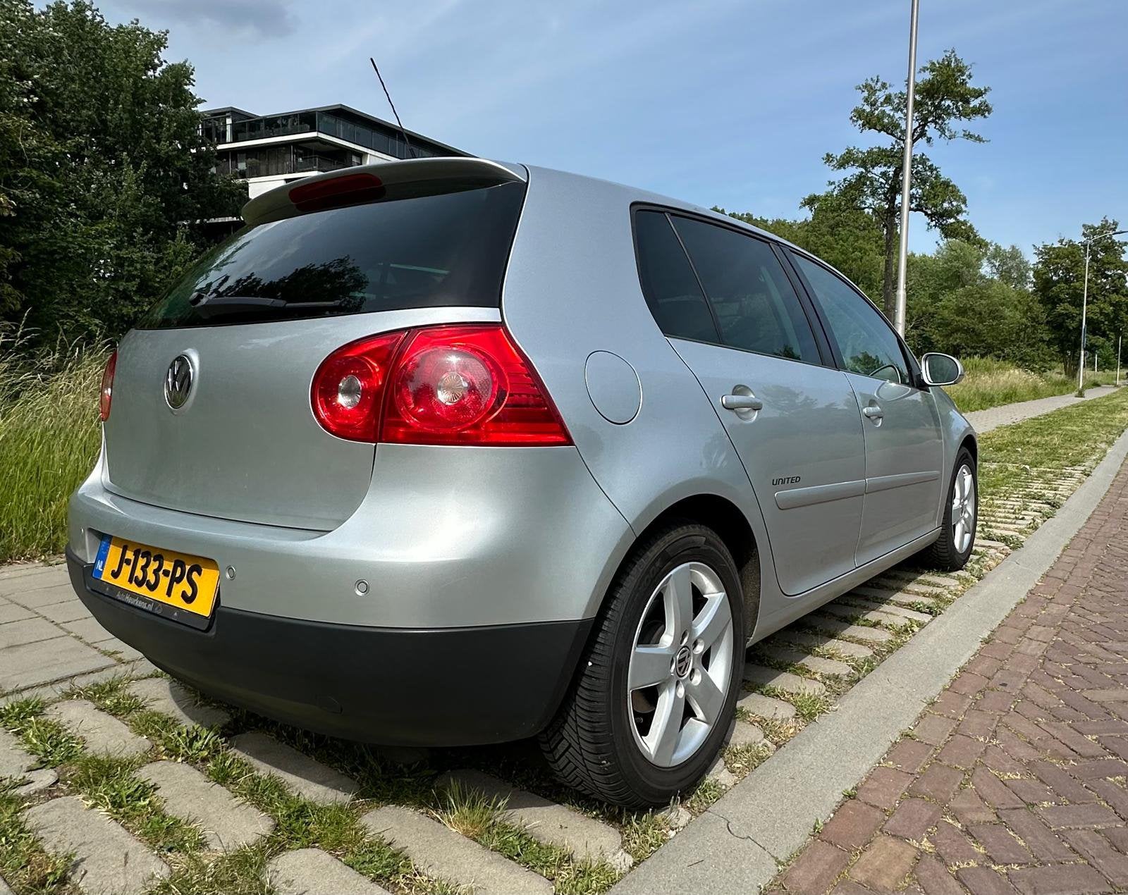 Volkswagen Golf 1.6   2008.  met airco, Auto's, Stof, 4 cilinders, Bedrijf, Grijs