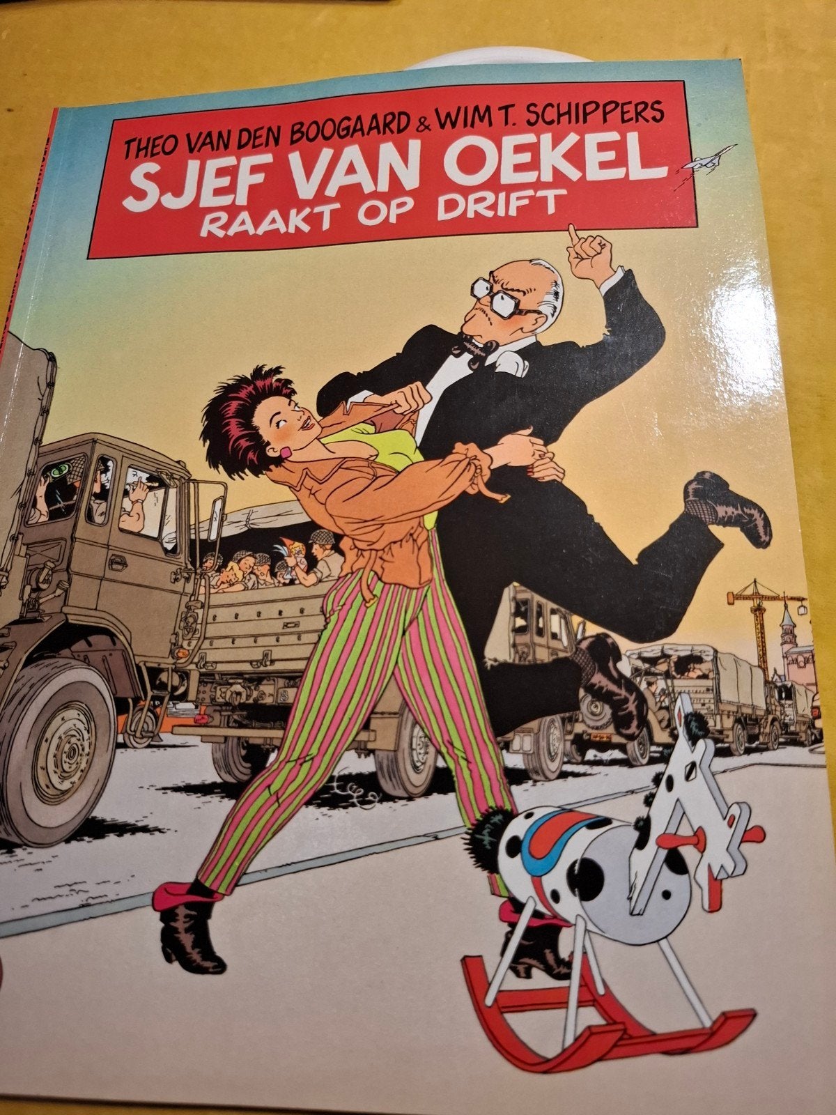 Sjef van Oekel raakt op drift - Theo van den Boogaard, Boeken, Eén stripboek, Ophalen of Verzenden, Zo goed als nieuw, Theo van den Boogaard & Wim T. Schippers