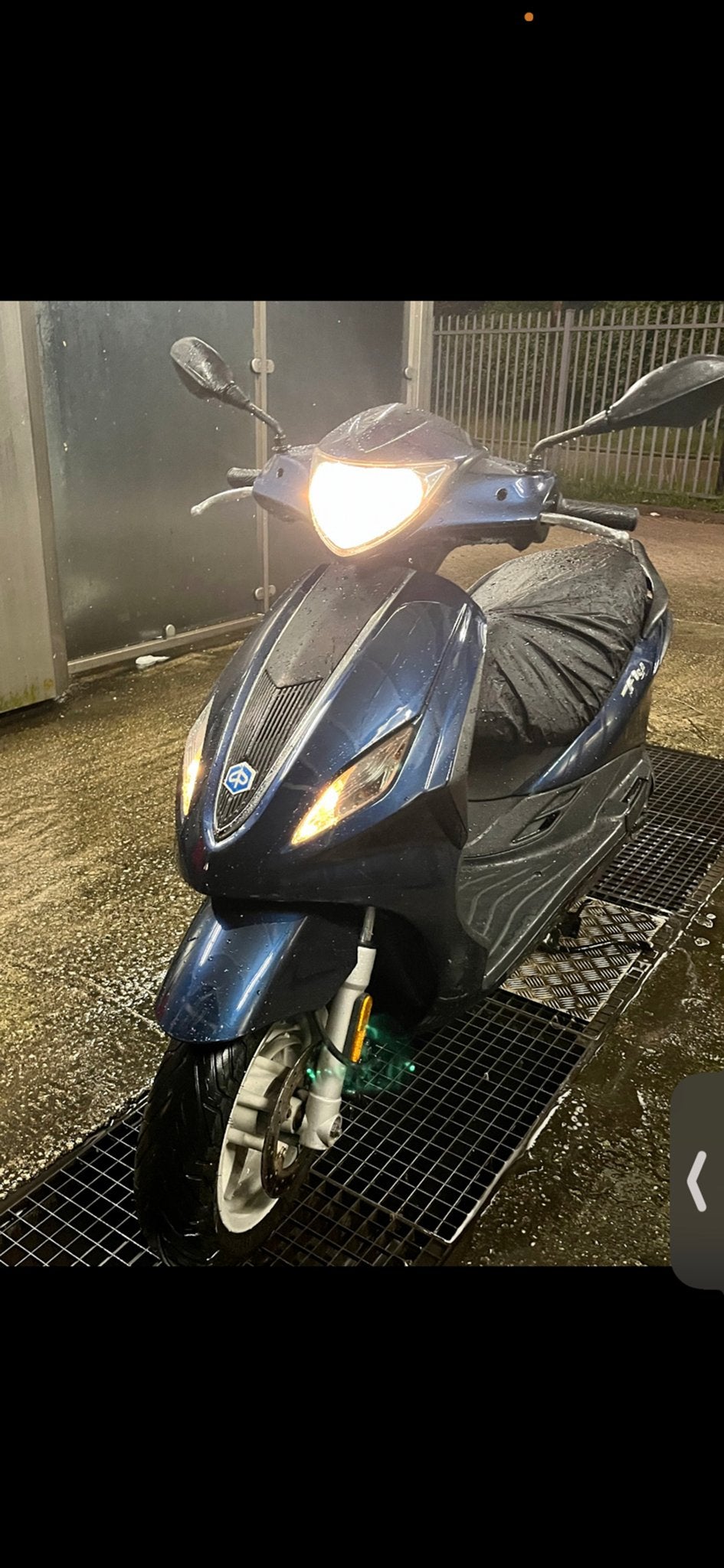 Piaggio Fly 50cc | 2017, Fietsen en Brommers, Piaggio, Gebruikt, Ophalen of Verzenden, Benzine