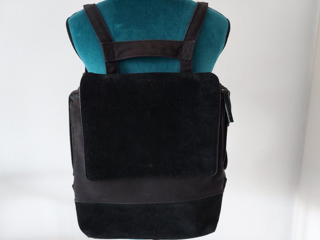KAPTEN & SON rugtas-laptoptas suède/canvas kleur zwart, Overige merken, Verzenden, 25 tot 40 cm, Zo goed als nieuw