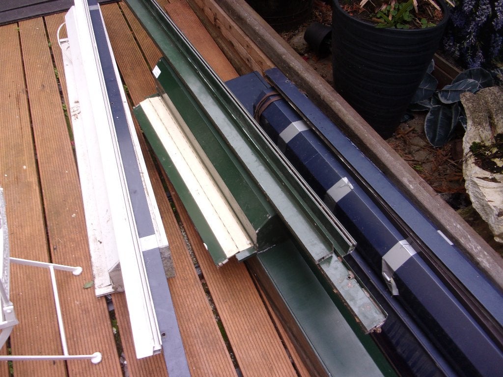 5 gebruikten rolluiken 1 koop, Ophalen, Gebruikt, Overige kleuren, 100 tot 150 cm