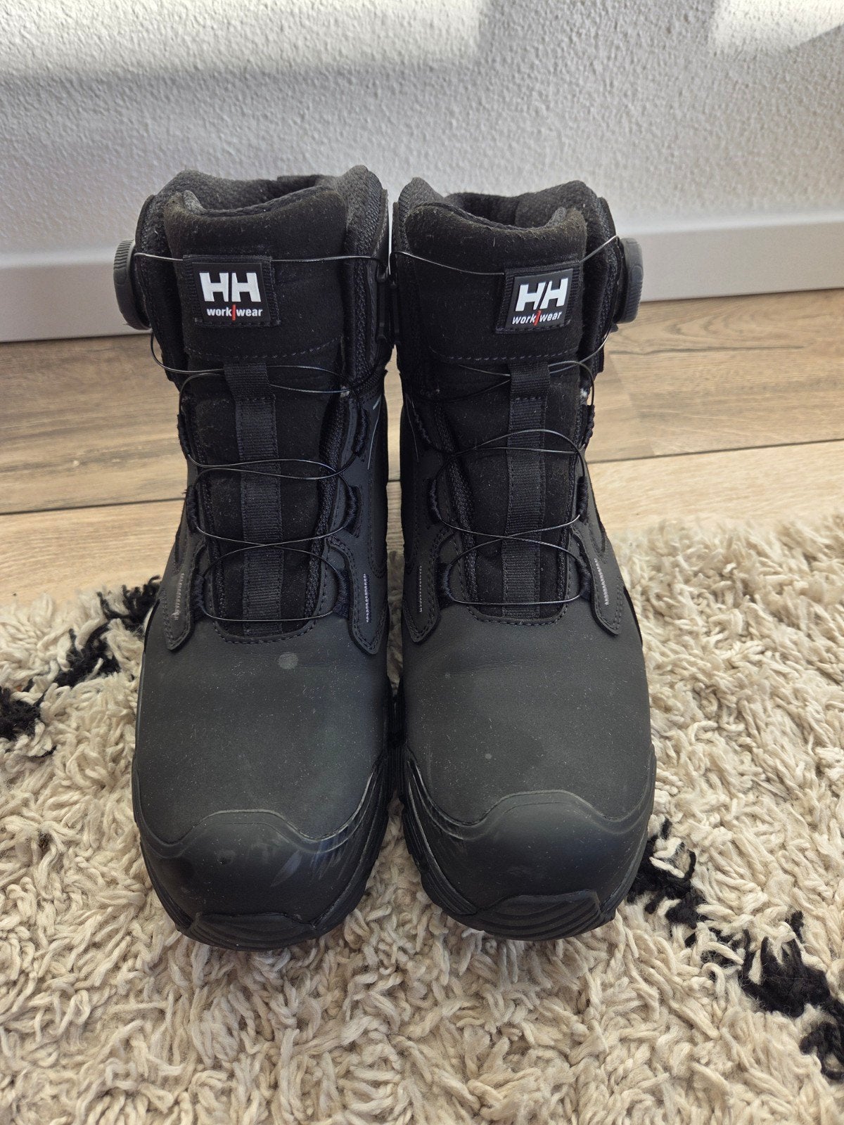 Helly Hansen S7 veiligheidsschoenen - Maat 41 - Zo goed als, Kleding | Heren, Ophalen of Verzenden, Zo goed als nieuw, Zwart, Werkschoenen