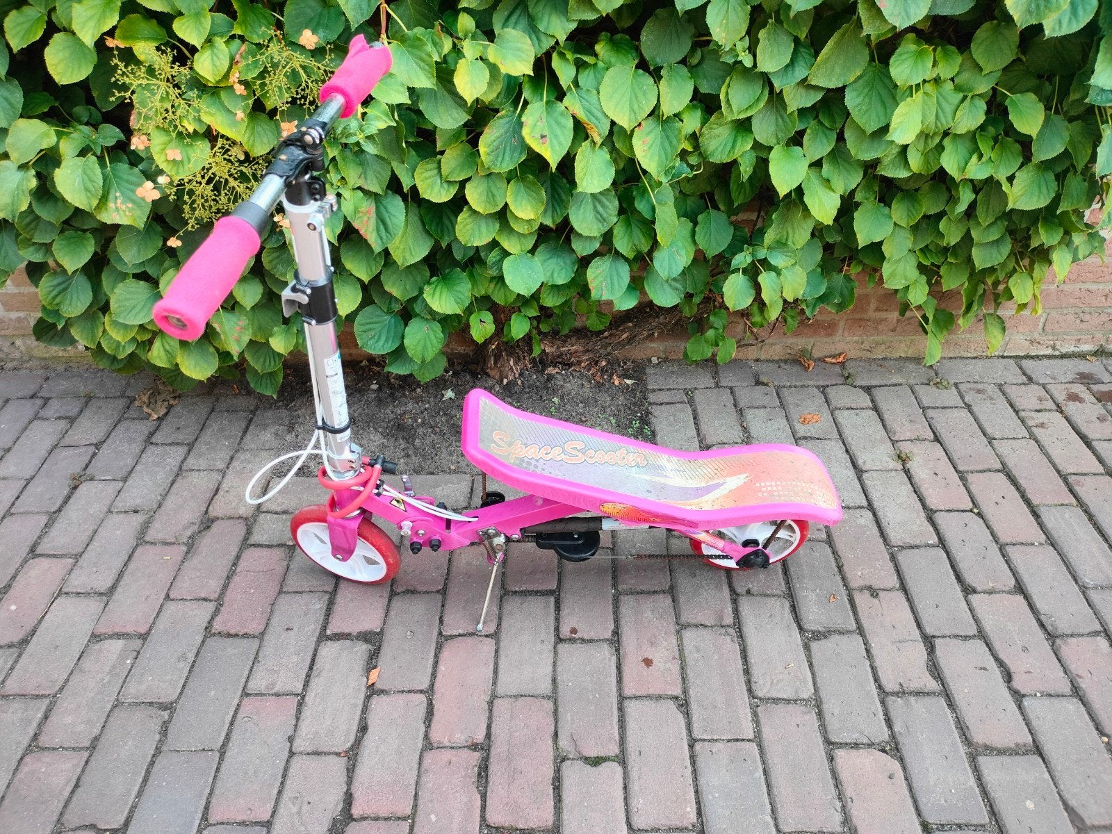 Roze Space Scooter - Gebruikt, Fietsen en Brommers, Ophalen, Gebruikt, Gewone step, Space Scooter