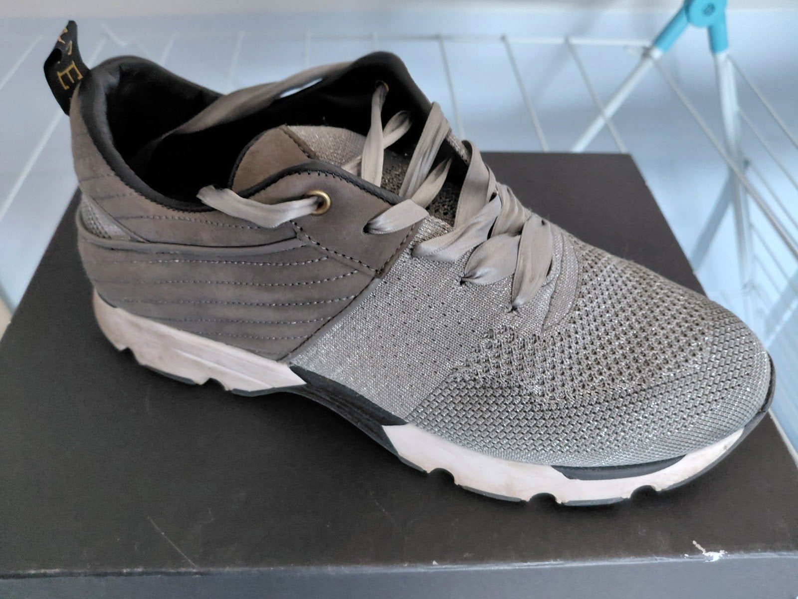 Mercer dames sneakers, Ophalen, Sneakers of Gympen, Grijs, Gedragen