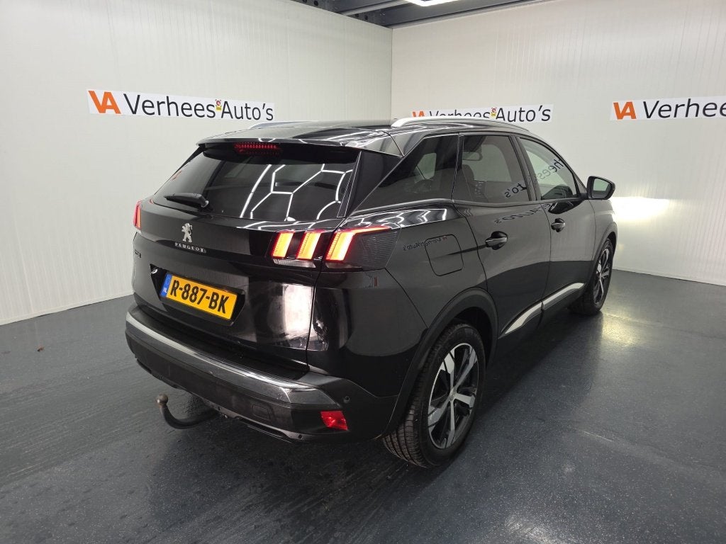 Peugeot 3008 1.6 e-THP GT Line (bj 2017, automaat), Auto's, Peugeot, Automaat, 4 cilinders, Zwart, Leder