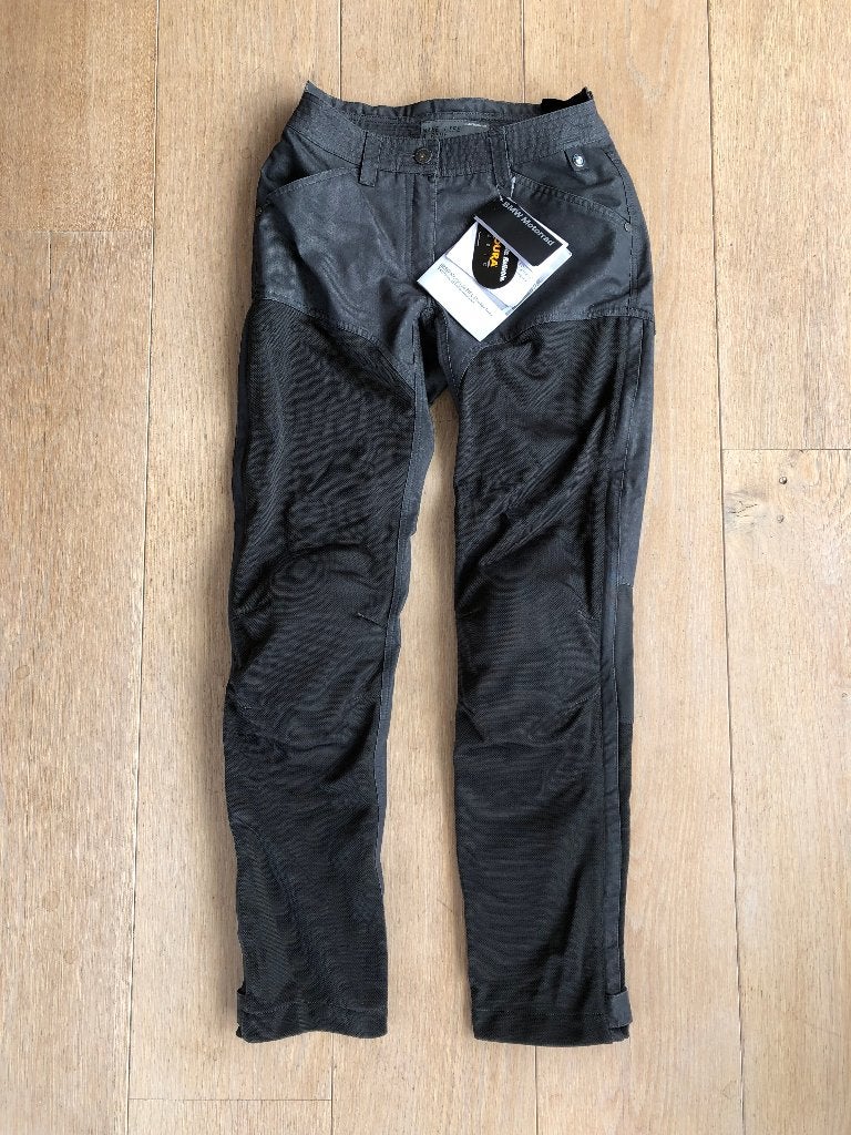 Nieuwe BMW Venting dames motorbroek maat 38 / doorwaaibroek, Motoren, Kleding | Motorkleding, Ophalen of Verzenden, Broek | textiel