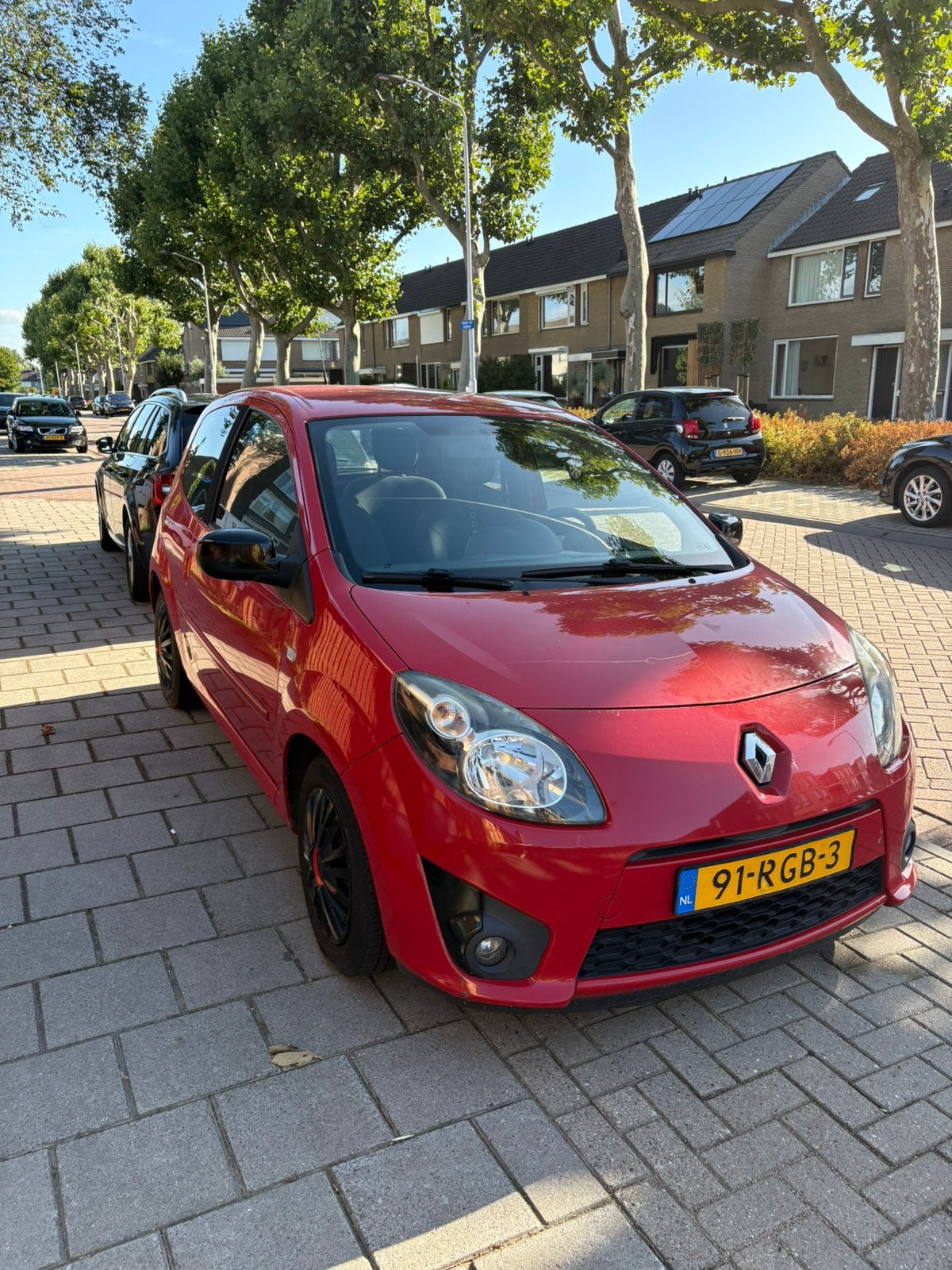 Renault Twingo 1.2 16V 2011 Rood, Auto's, 839 kg, Twingo, 74 pk, 4 cilinders