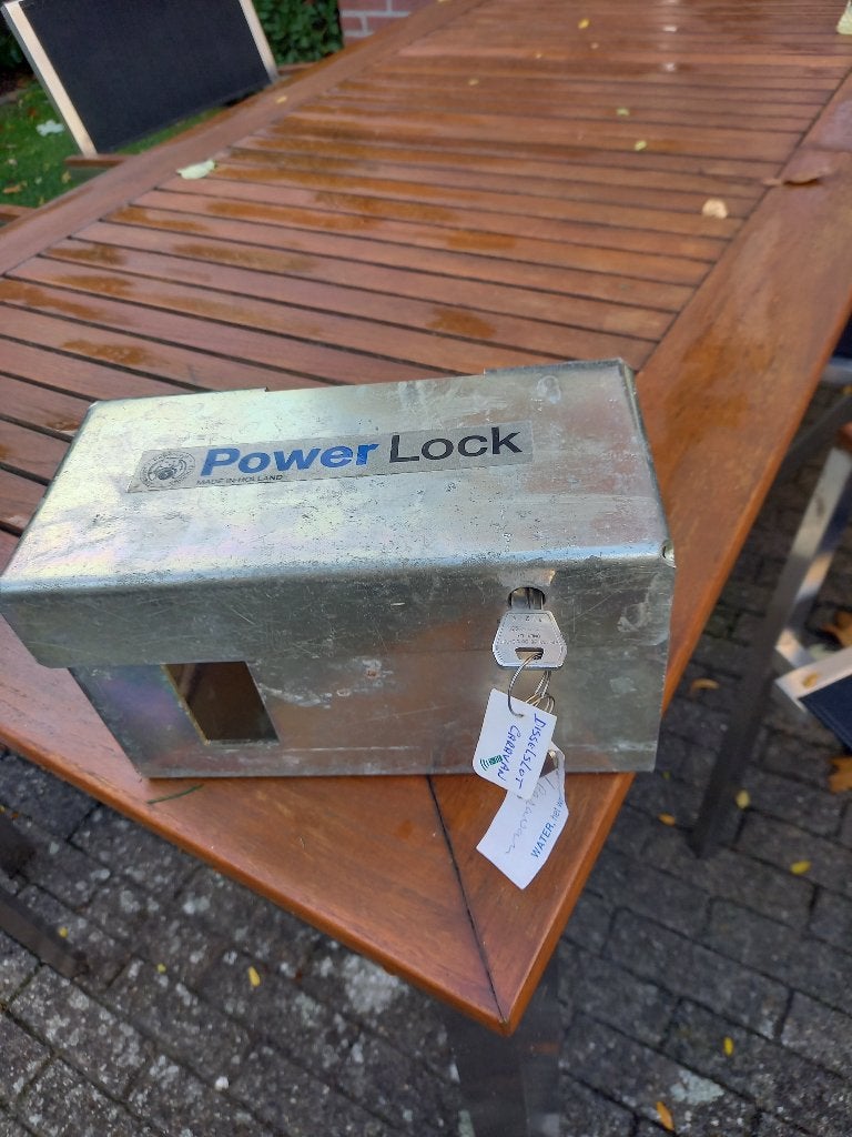 Slot voor caravandissel, Motoren, Ophalen, Gebruikt