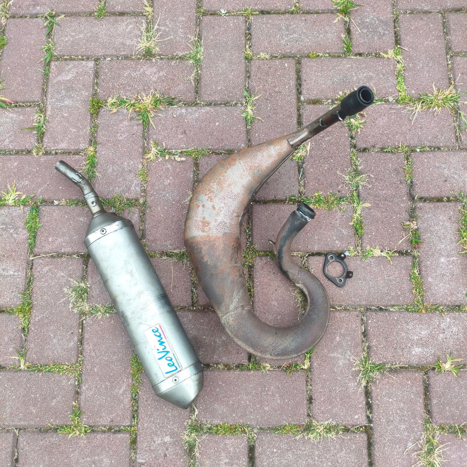 LeoVince uitlaat en uitlaatbocht, Ophalen, Gebruikt, Uitlaat, LeoVince