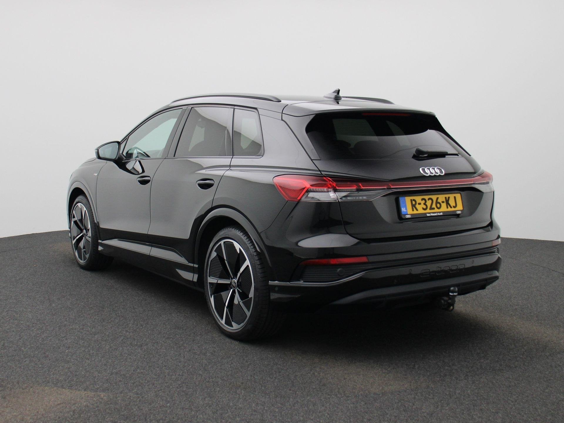 Audi Q4 e-tron 40 S edition 77 kWh | 96,1% SOH |, Auto's, 12 maanden, Achterwielaandrijving, Gebruikt, Zwart