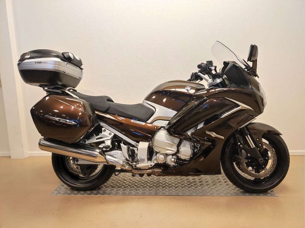 YAMAHA FJR 1300 AE (bj 2016), 4 cilinders, Motorrijbewijs A, Bedrijf, Onbekend