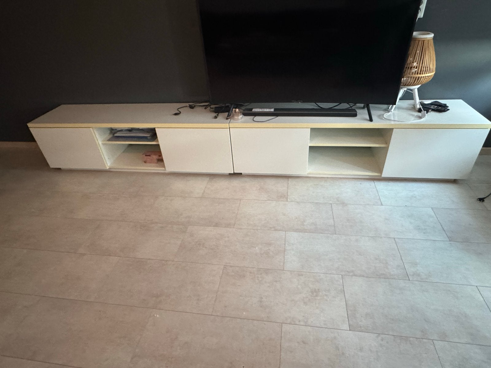 Set van 2 moderne witte tv-meubels Gratis, Ophalen, Overige materialen, Gebruikt, 200 cm of meer