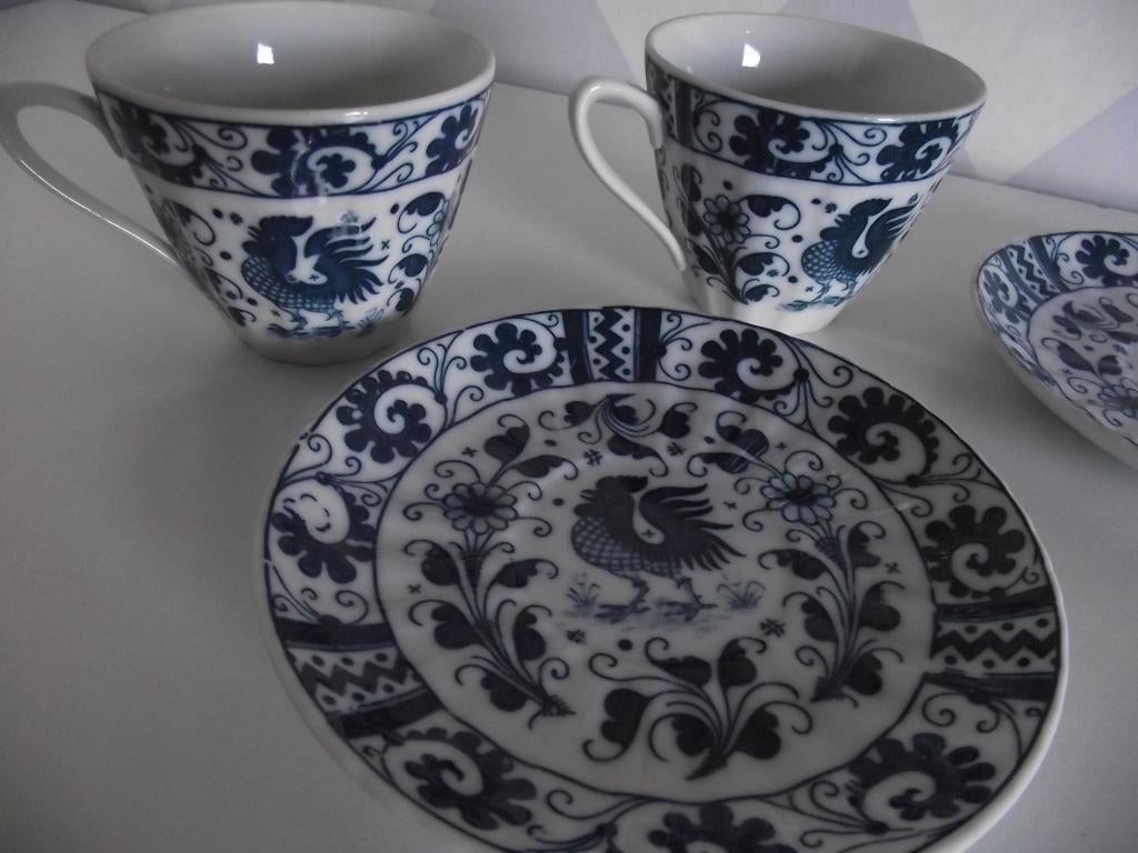 2 blauw wit porselein Haan kop en schotel 1950 Japan p stuk, Antiek en Kunst, Antiek | Bestek, Ophalen of Verzenden