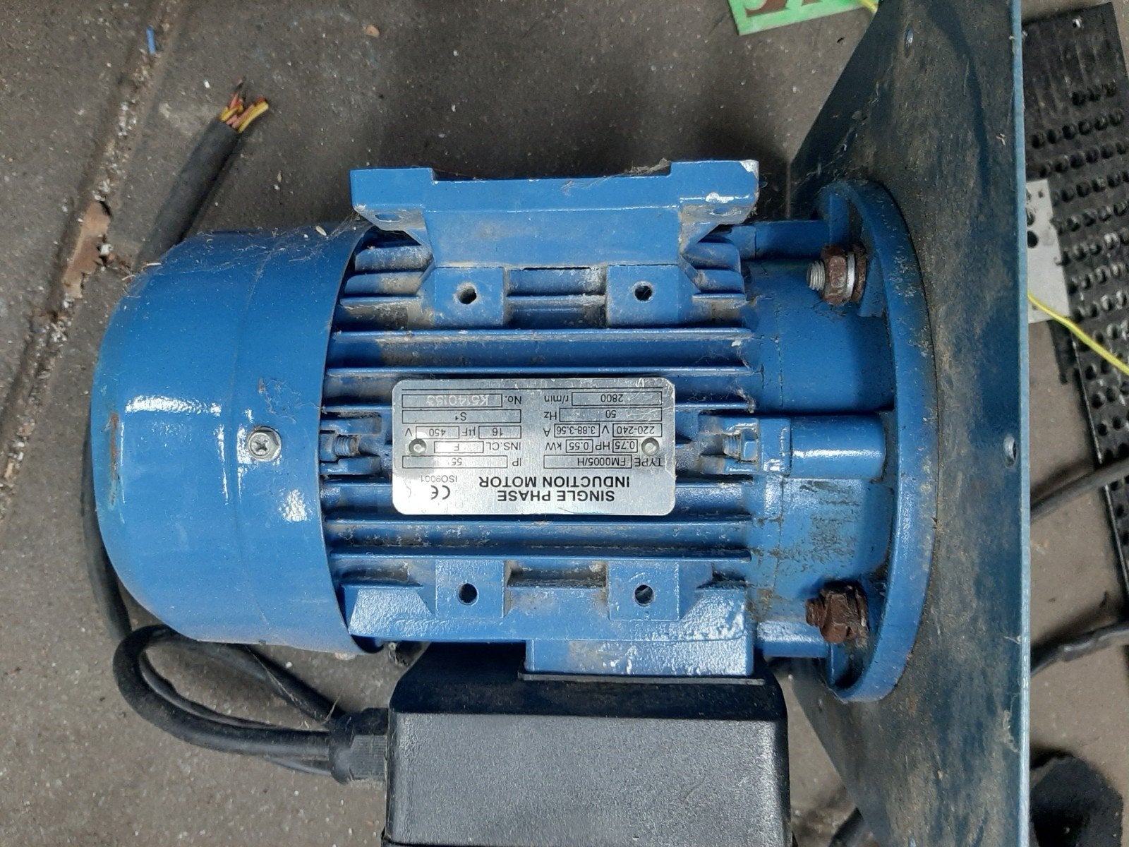 Electro moter 230v, Doe-het-zelf en Verbouw, Ophalen, Gebruikt, Elektromotor