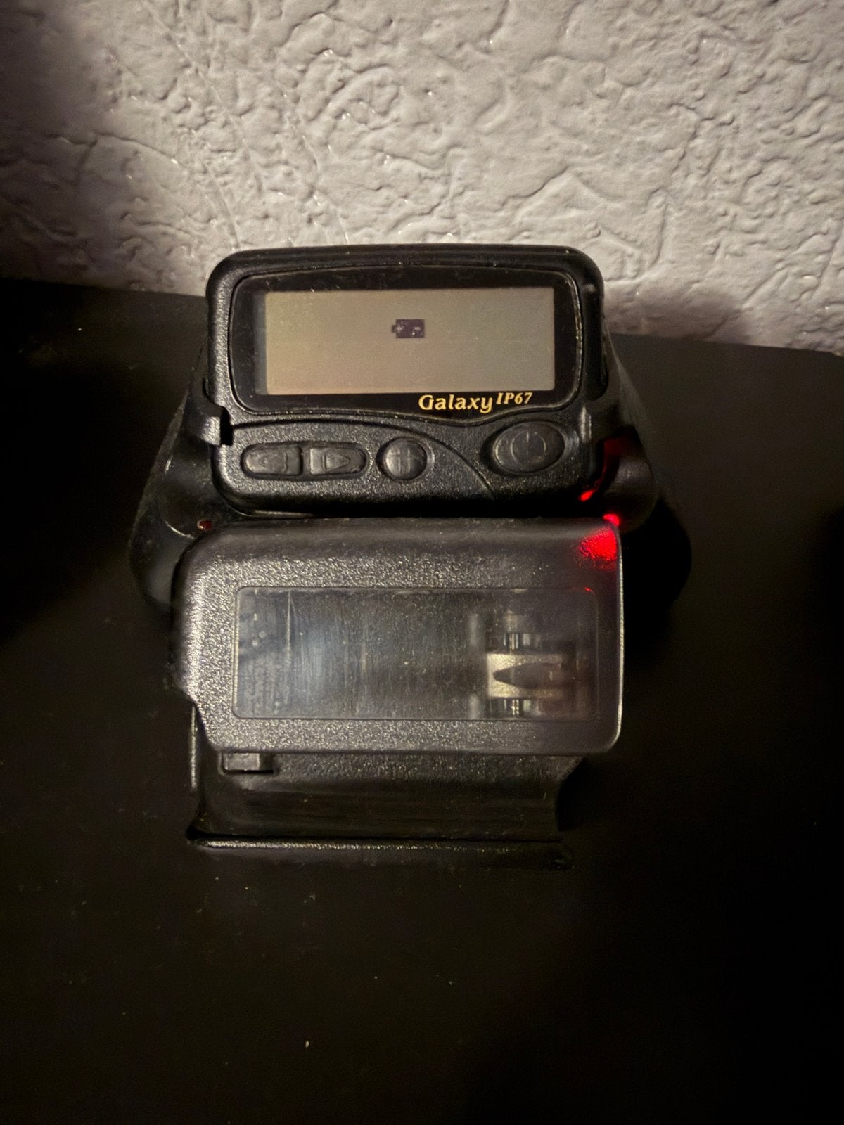 Galaxy P2000 Pager met holster en lader, Ophalen, Gebruikt, Minder dan 30 kanalen, Draagbaar
