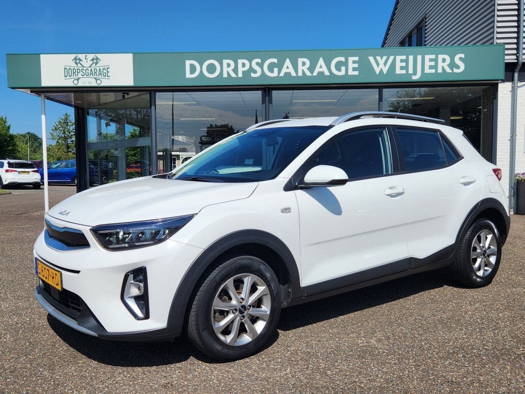 Kia STONIC 1.0 T-GDI MHEV DynamicLine, Apple/Android, Camera, Gebruikt, Met garantie (alle), Origineel Nederlands, Bedrijf