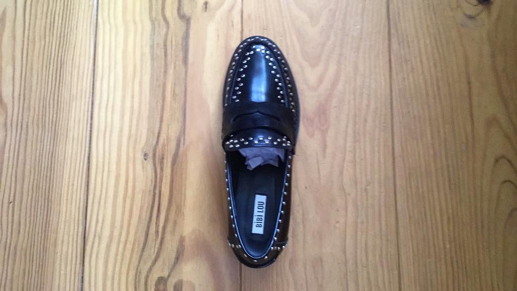 Schoenen, dames merk Bibi Lou, Ophalen, Nieuw, Staal