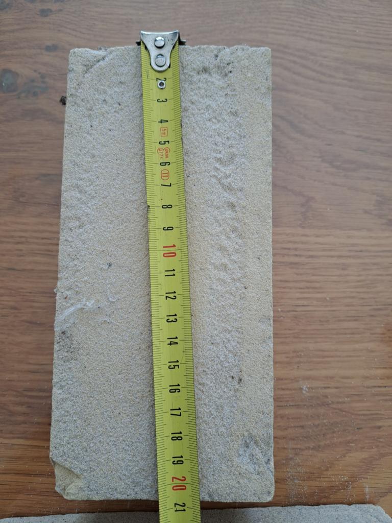 Gratis af te halen: ca. 60 bakstenen (20x5 cm), Doe-het-zelf en Verbouw, Metselstenen, Ophalen of Verzenden