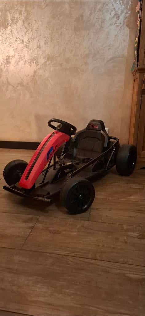 Driftkart / Kinderauto Elektrische Kart, Ophalen, Zo goed als nieuw