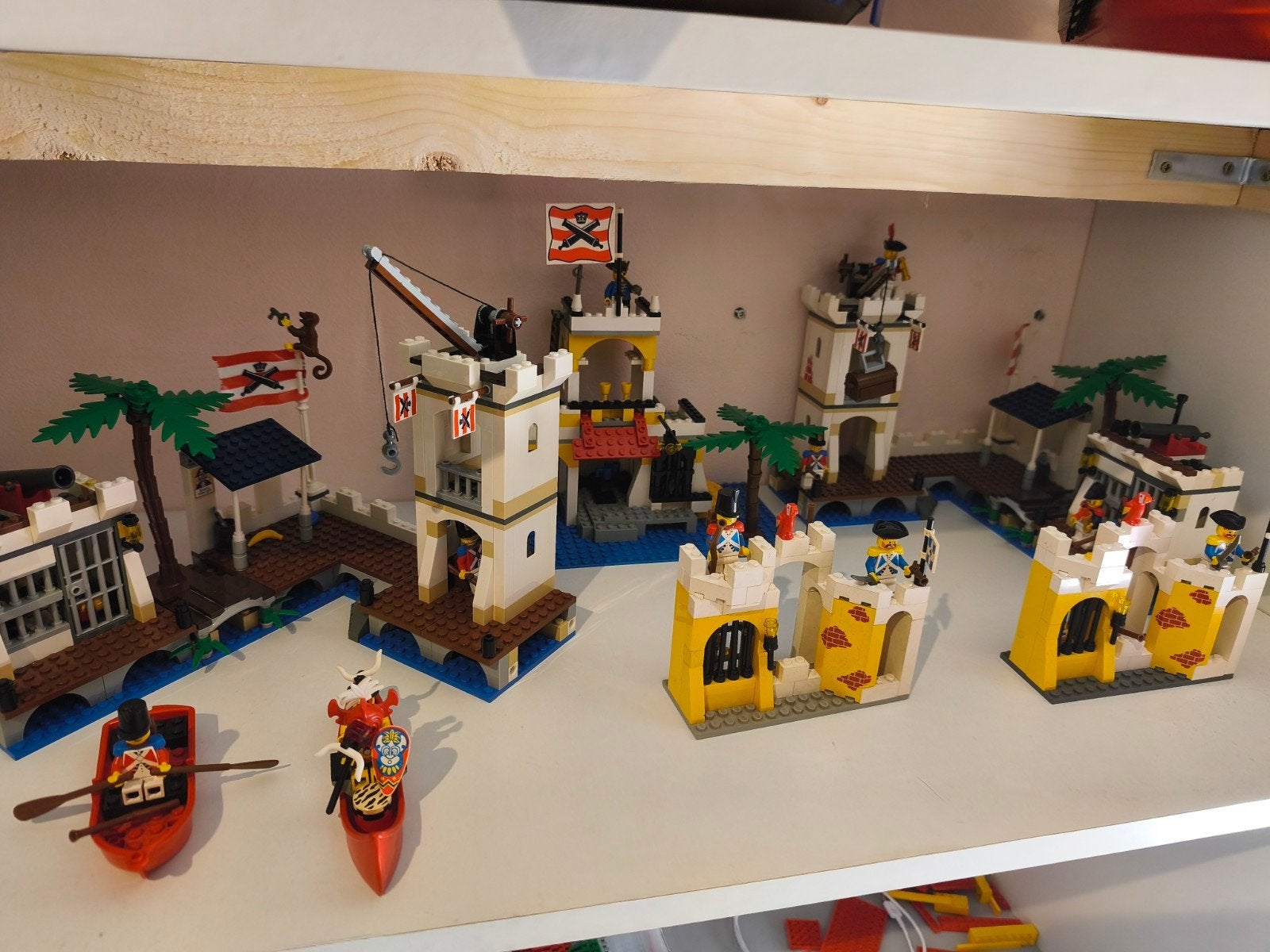 Lego 6242 piraten, Inclusief minifiguren, Lego, Zo goed als nieuw, Complete set