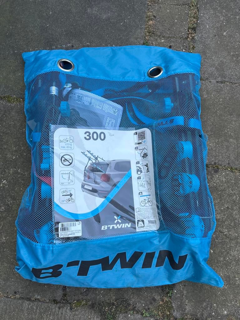 B-Twin 300 Fietsendrager - Zo goed als nieuw!, Ophalen of Verzenden, 3 fietsen of meer, Zo goed als nieuw, Achterklepdrager