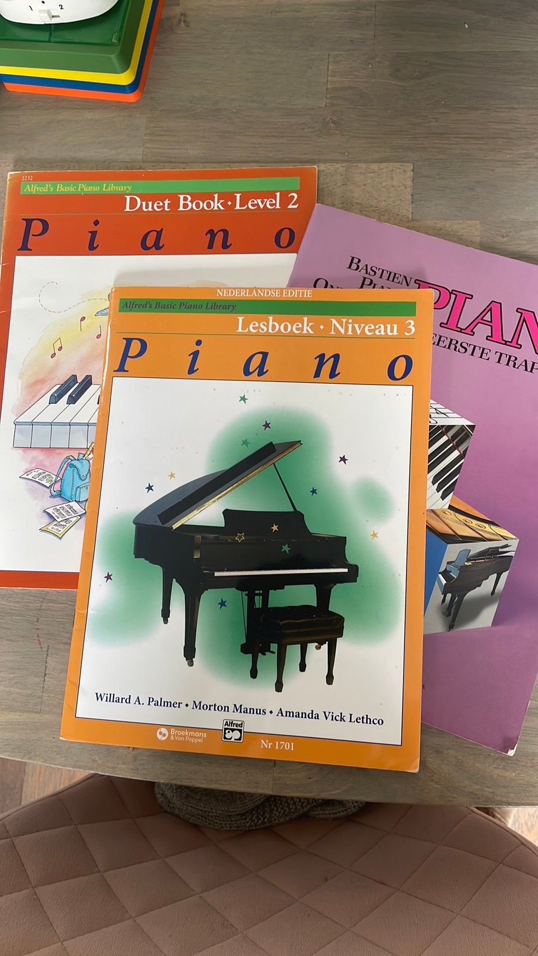Pianoboeken bladmuziek Alfred’s 3 en duet 2 en Bastien les, Klassiek, Les of Cursus, Ophalen of Verzenden, Zo goed als nieuw