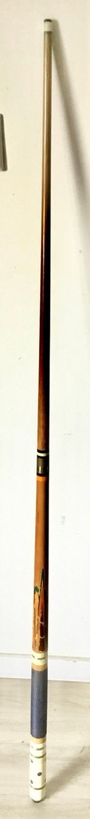 BILJARTKEU MET BLAUWE BAND EN STIPPEN 580 GR. 140 CM. 20 OZ, Ophalen of Verzenden, Gebruikt, Keu of Ballen