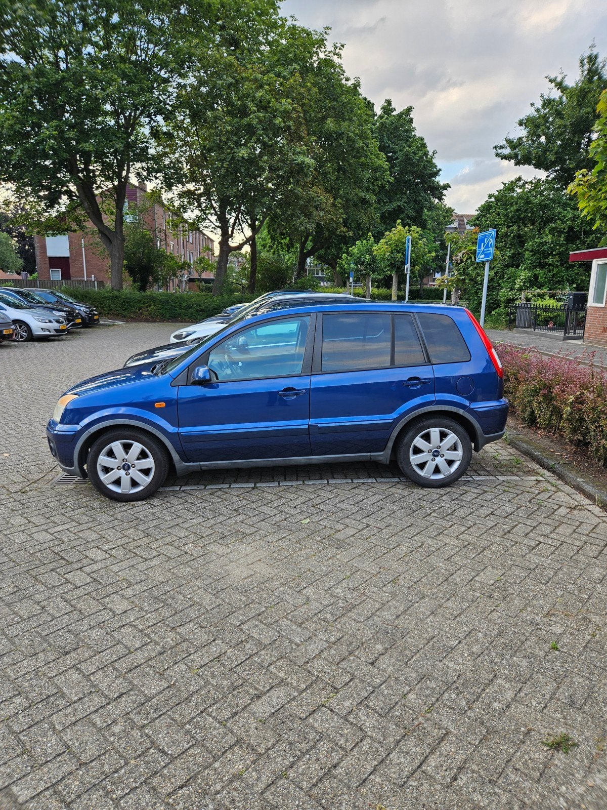 Ford Fusion 1.6 16V 2007 Blauw, Auto's, Ford, Voorwielaandrijving, 1596 cc, 15 km/l, Blauw