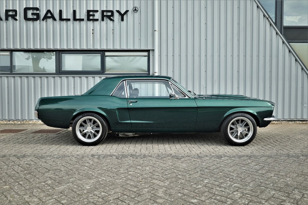 Ford Mustang 1967 Pro Touring Road Race Spec Uniek, Auto's, Oldtimers, Automaat, Zwart, 4735 cc, Bedrijf